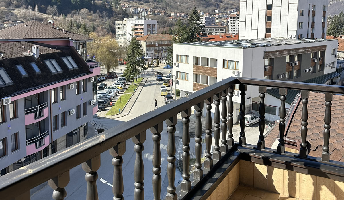 Devinа Devin
